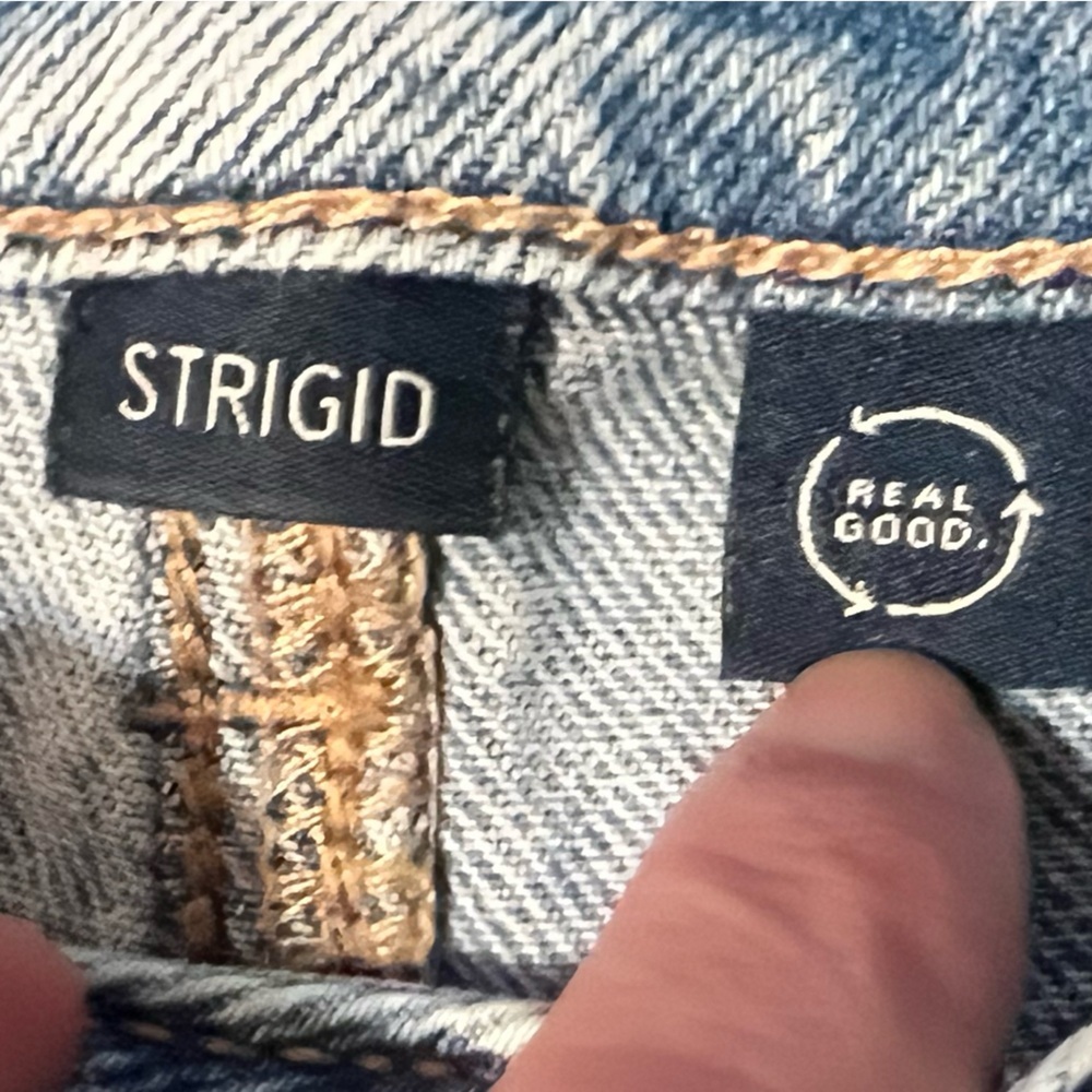 American Eagle Distressed Light Wash Ripped Jeans Sz 8 - Picture 5 of 7